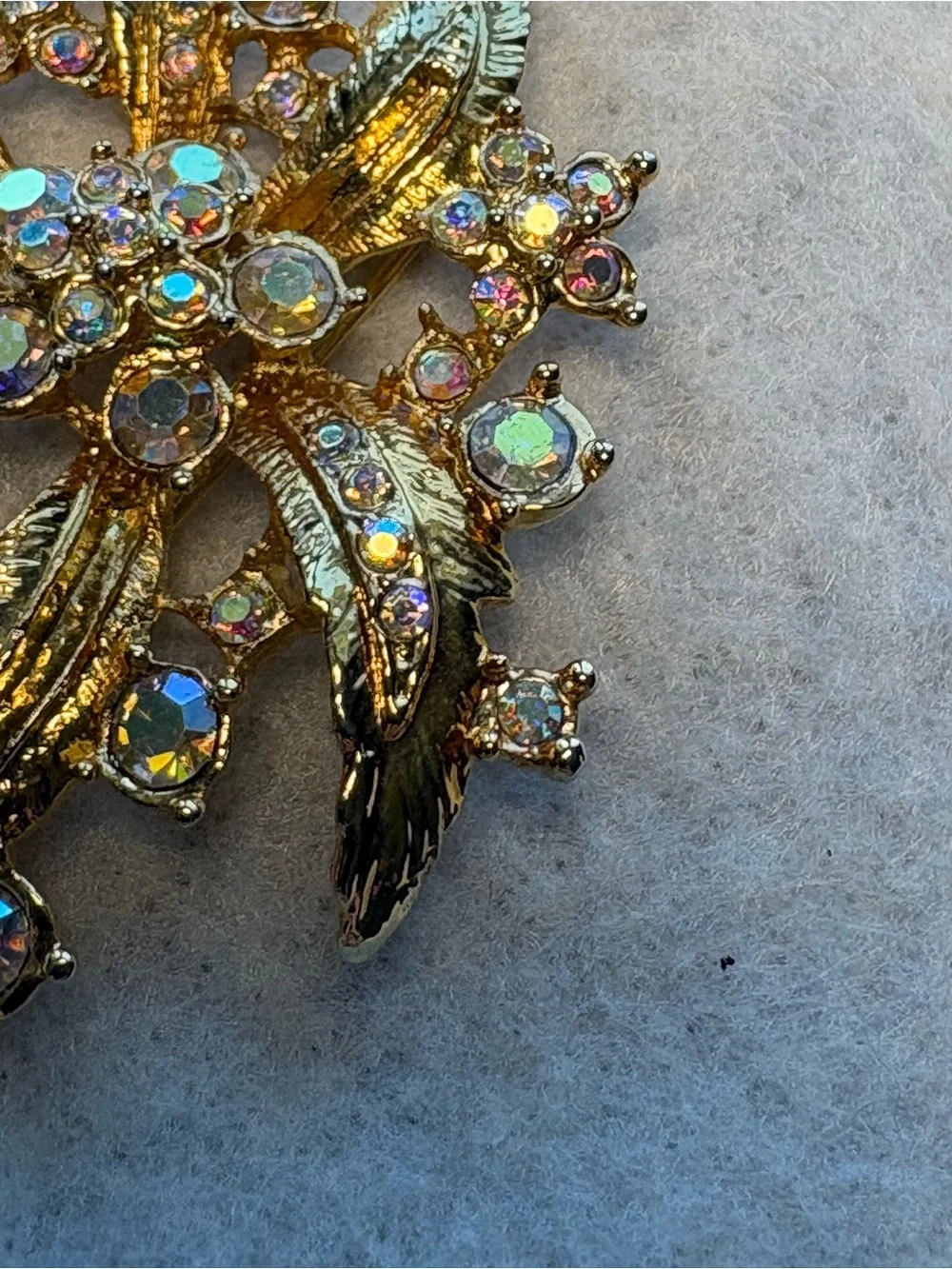 Vintage Gold Tone Floral Flower Spray Brooch With Aurora Borealis Rhinestones